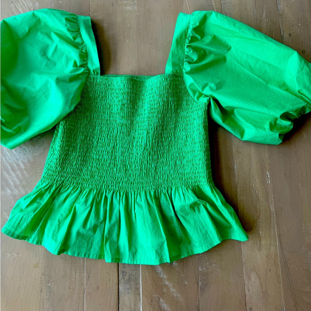 Ladies THML 100% cotton smocked top with peplum